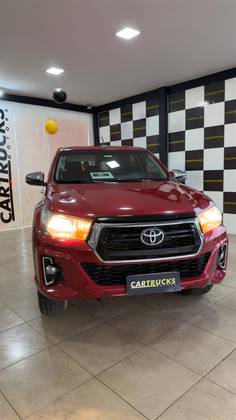 TOYOTA HILUX 2.8 SRV 4X4 CD 16V DIESEL 4P AUTOMÁTICO TOYOTA HILUX 2.8 SRV 4X4 CD 16V DIESEL 4P AUTOMÁTICO